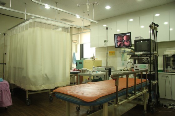 내시경 검사실.jpg